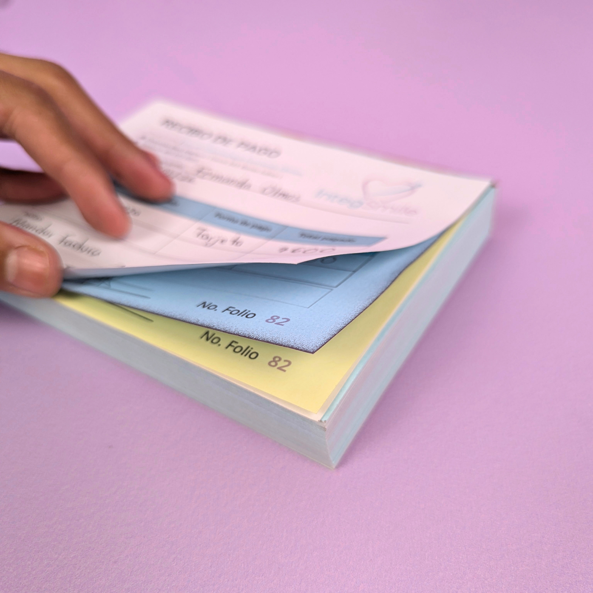 Recibos Foliados Engomados + 2 Copias para Consultorio Dental – 100% Personalizados